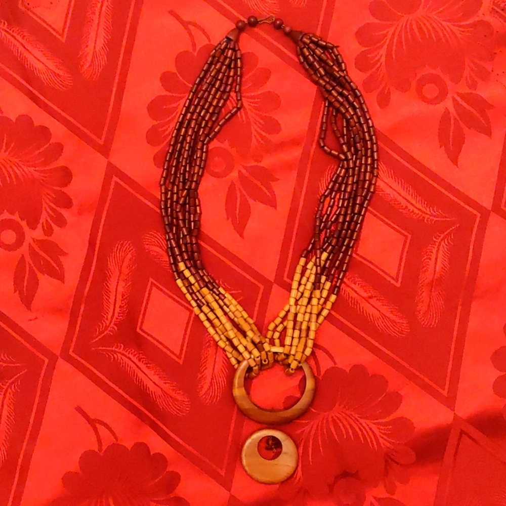 Necklace made of natural wood of two species